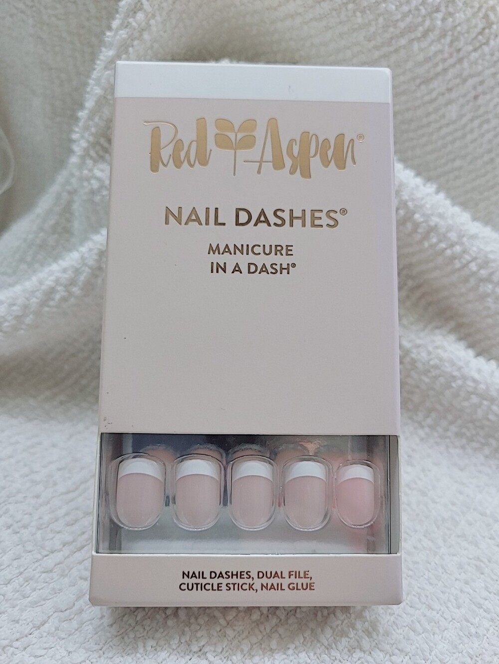 Red Aspen Nail Dashes ☆NIB☆